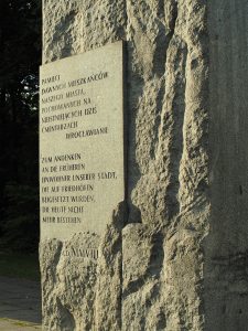 Park Grabiszyński- pomnik wspólnej pamięci autorstwa profesora Alojzego Gryta