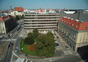 Widok na Dom Hadlowy Renema oraz północno - wschodni kwartał Zieleńca przy Placu Kościuszki